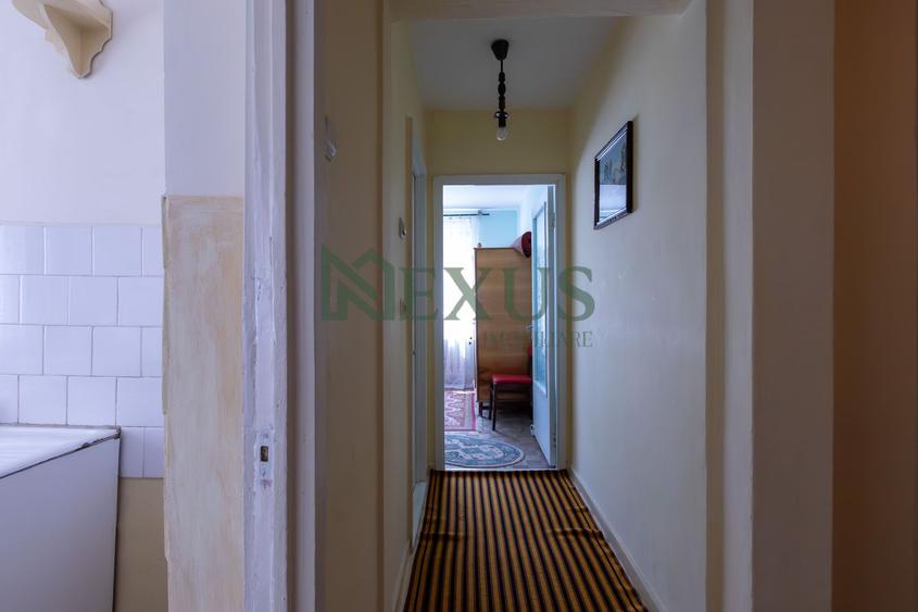 Apartament 2 camere decomandat, Etaj 3, Zona Narcisa
