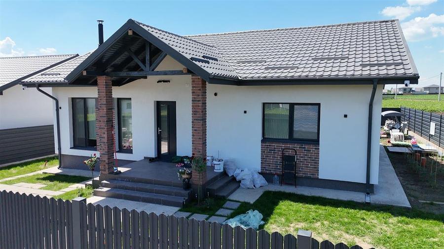 Casa Holboca 4 camere | 2 bai | Incalzire pard |Teren 465 mp | 0% Comision