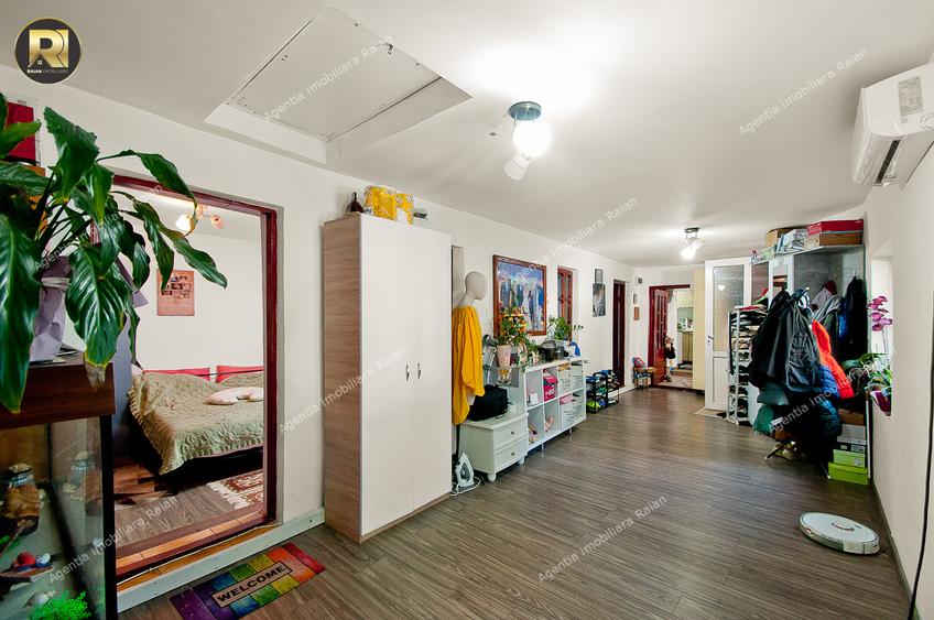 Vanzare casa in Galati, str.Traian, aproape de Shopping City, teren 370 mp