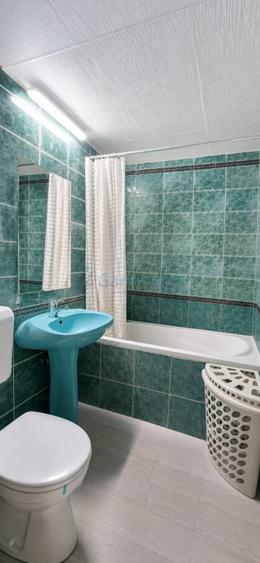 Apartament cu 3 camere de vanzare in Oradea, cartier Nufarul