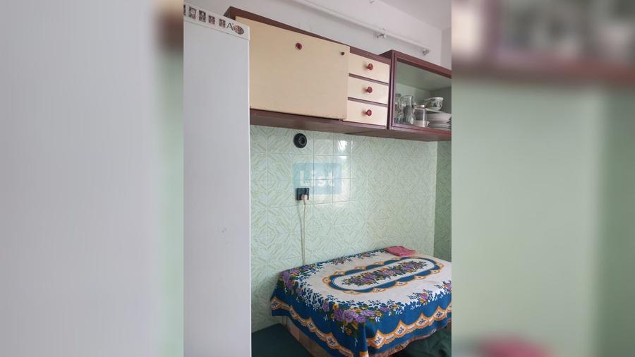 APARTAMENT 3 CAMERE DE INCHIRIAT