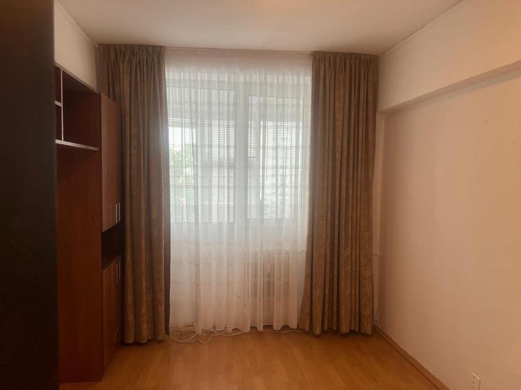 Apartament 3 camere - Pantelimon - Decomandat