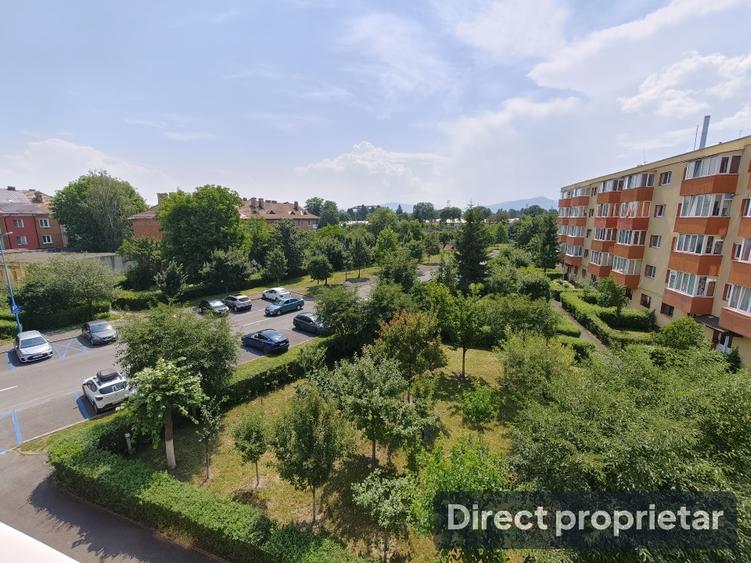 Apartament 3 camere 68 mp, insorit, 2 balcoane, vedere pe 2 parti