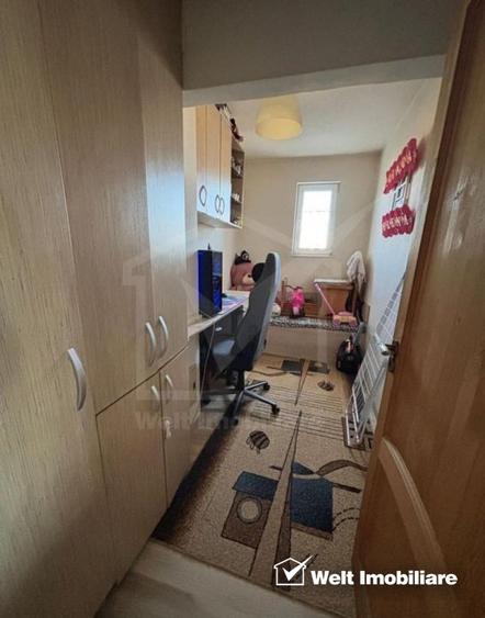 Apartament 3 camere, zona Petrom, parcare subterana