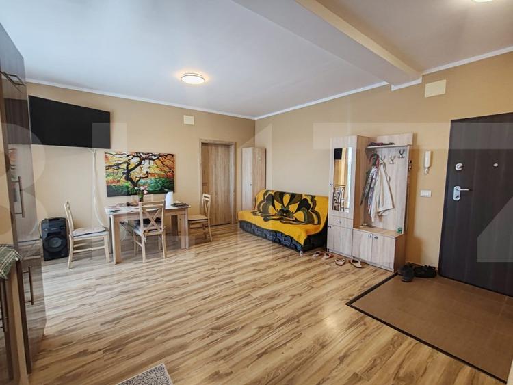 Apartament de vanzare, cu 3 camere, 59 mp, zona Ciarda Rosie