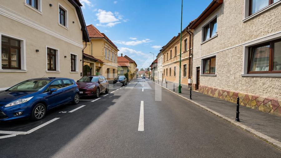 Apartament boutique | 108 mp utili | 95 m de Piața Unirii | Schei, Brașov