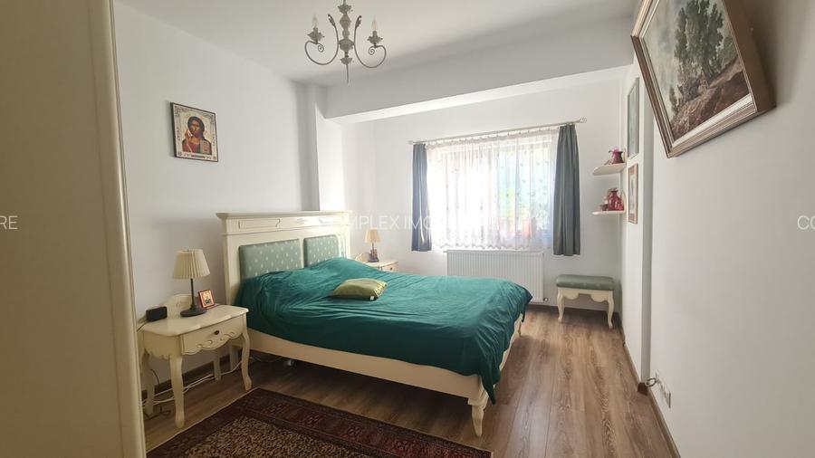 Apartament 3 camere decomandate, loc de parcare inclus.
