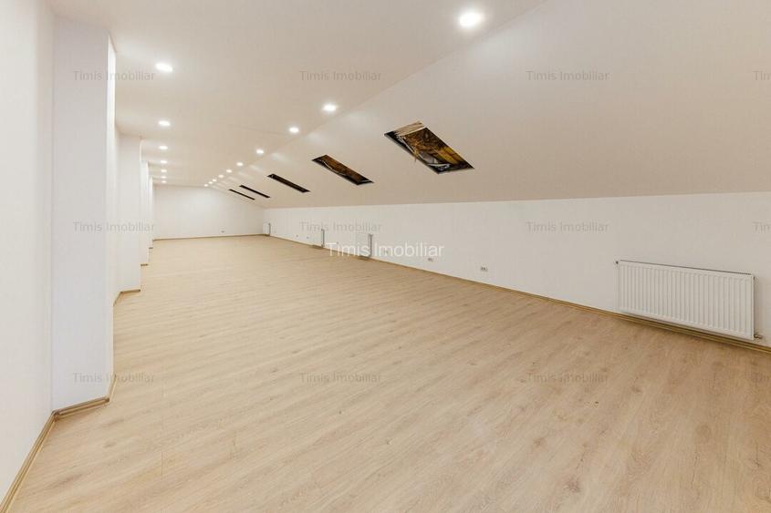 Spatiu birouri 110 mp | Grup sanitar&Chicineta | Parcare privata - 0% - 8