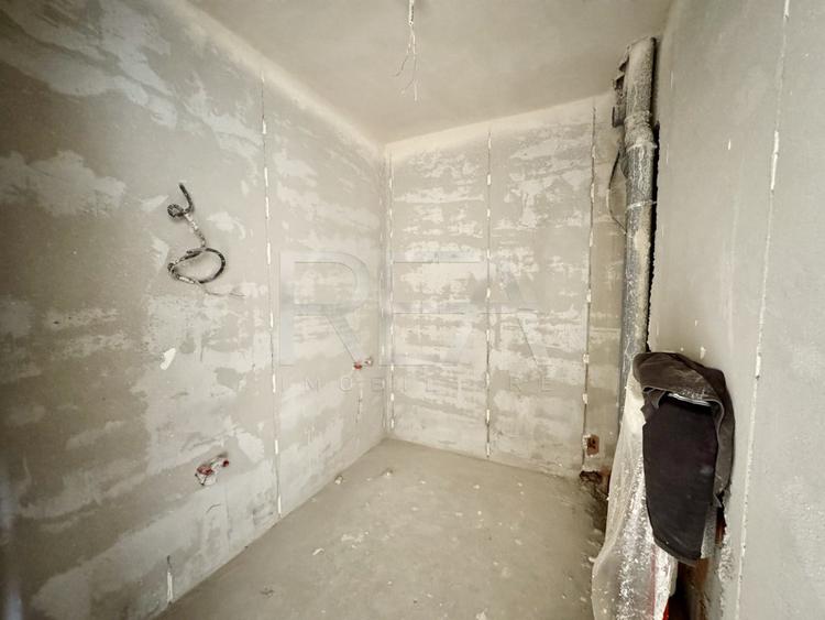 4 camere decomandat cu curte Ultracentral