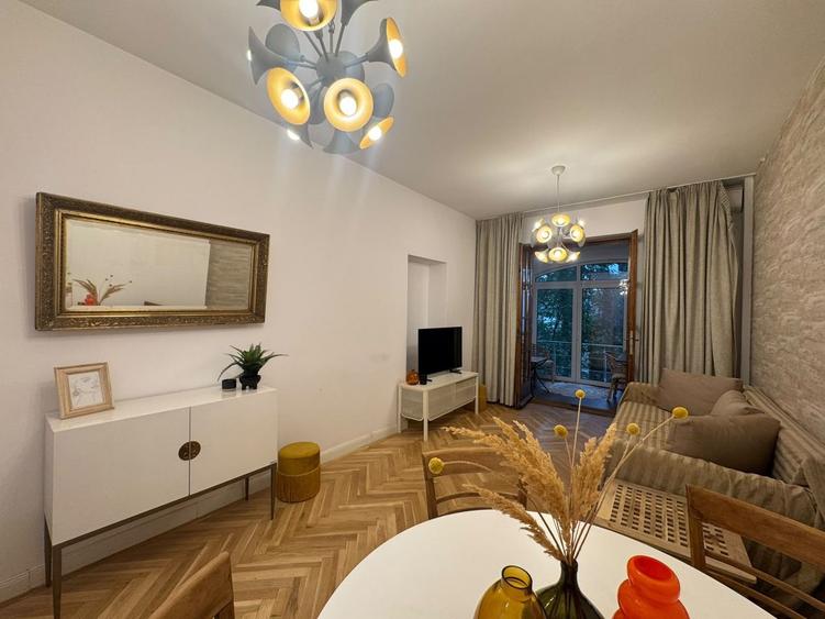3 camere ||  BARBU VACARESCU