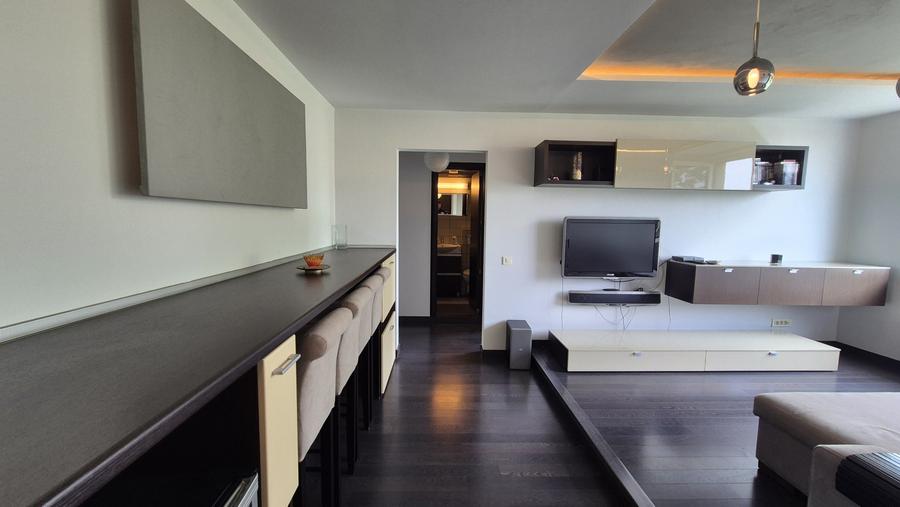 Apartament 3 camere de închiriat - POLITEHNICĂ