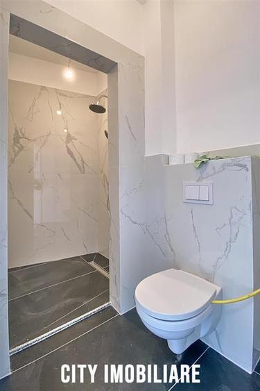 Spatiu Comercial Modern, Parter, 135 mp, 4 Parcari, Bulgaria