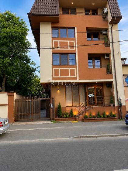 Bloc S+P+2E+M stradal, sp.com, 13 ap, birouri,institutie,clinica,hotel,gradinita - 2