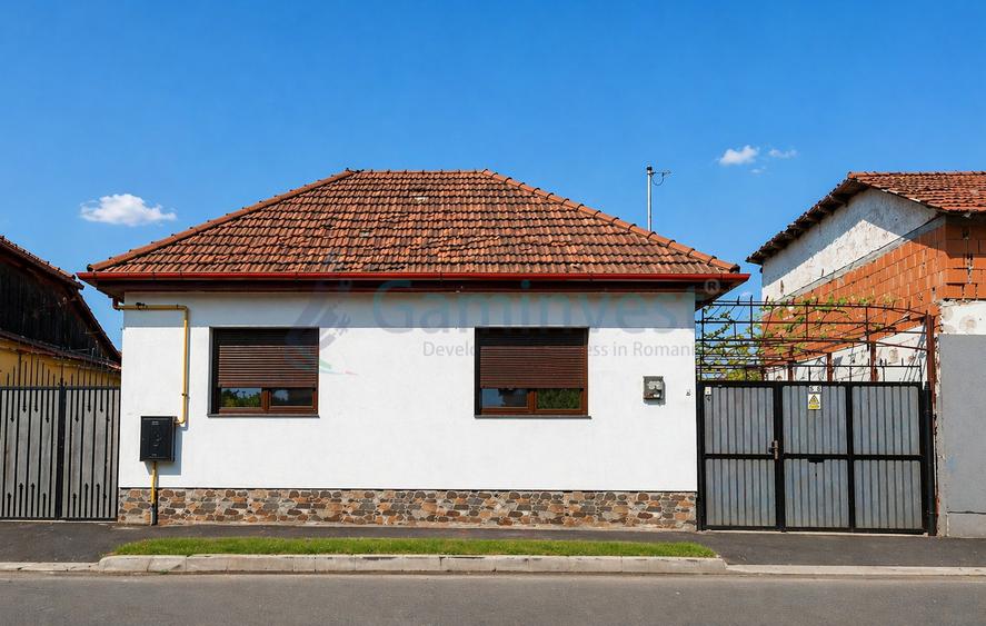 Casa cu 4 camere de vanzare in Oradea, zona Dragos Voda