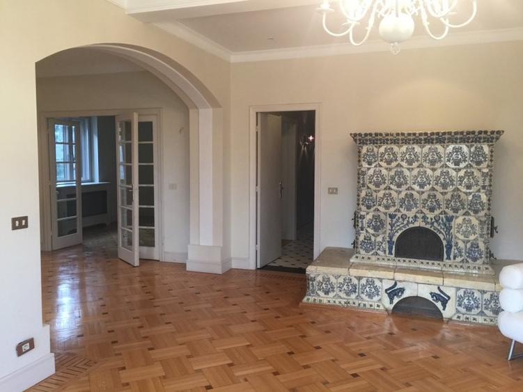Arcul de Triumf-Domenii -- Apart. in Vila cu caracter, restaurat, elegant 110mp