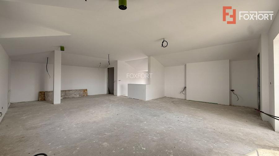 Casa de vanzare 5 camere si teren de 950 mp - Mosnita Noua - 27