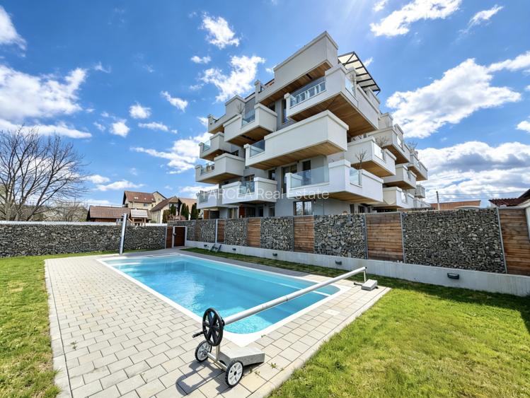 Apartament 3 camere - Grădină - Piscinǎ - 8
