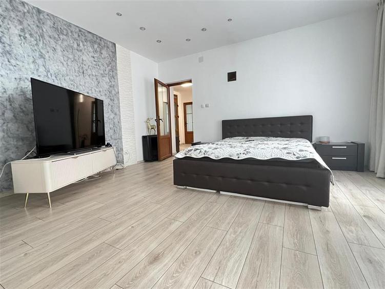 Apartament premium 3 camere cu terasă și curte proprie | Noua, Bra5