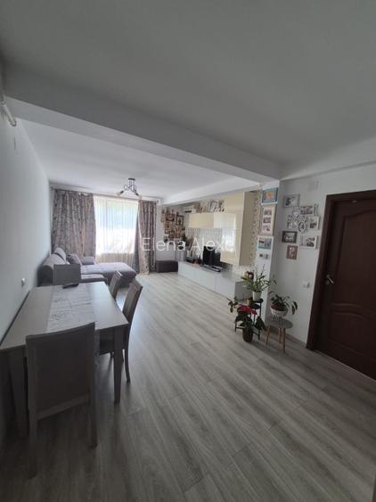 De vanzare Apartament 2 camere Rezidential Apusului - Rosu /1 loc de parcare - 5