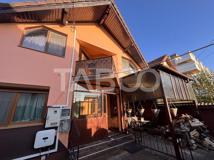 Casa individuala de vanzare cu 5 camere +spatiu comercial 3 bai Sibiu