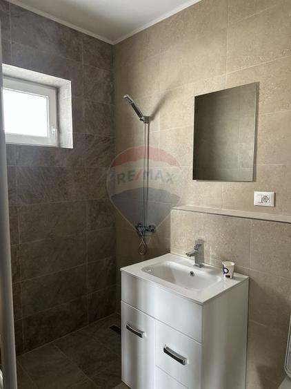 Spațiu comercial de 810 mp de închiriat