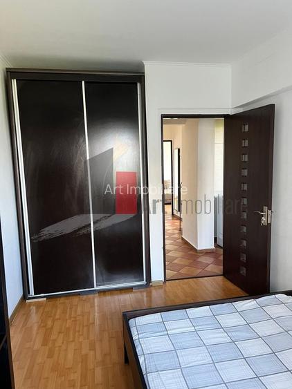 3 camere vizavi de parcul Plumbuita - 13