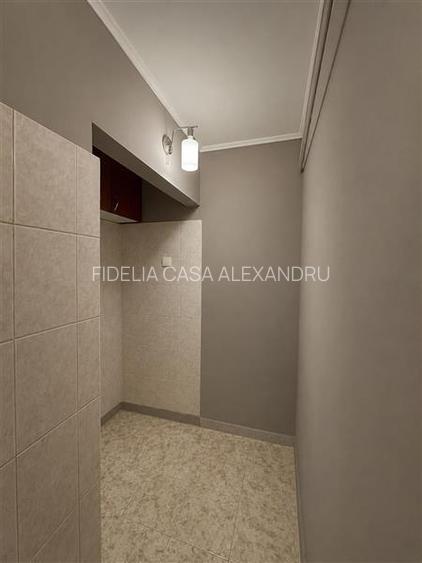 Apartament 3 camere de vanzare, semidecomandat, etaj intermediar, bloc fara risc - 12