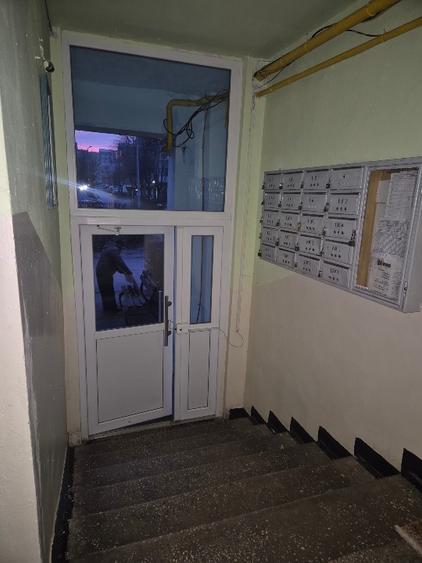 Apartament de vanzare 43 mp cu extra 9 mp balcon si beci