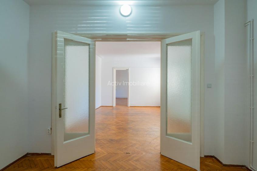 Raritate| Casa Căsătoriilor | Apartament în vilă, acces separat, garaj - 9