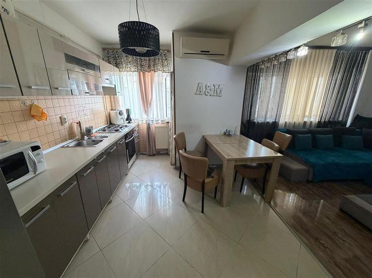 Apartament 3 camere, , Electrica - PNL, etaj 6 , mobilat si utilat