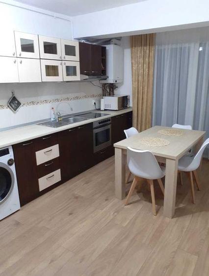 Apartament 2 Camere Decomandat | Parcare Inclusă | Zona Edgar Quinet – M