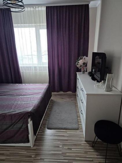Apartament modern 3 camere pivnita zona Semaforului