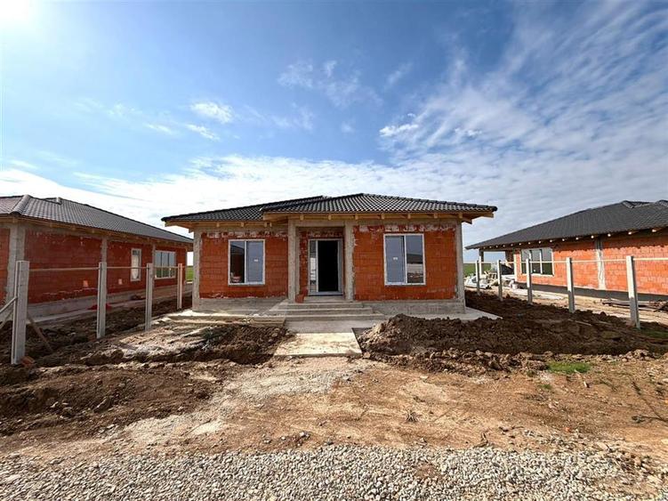 CASA PLAN PARTER | SANTANDREI | ORADEA | TEREN 500 MP