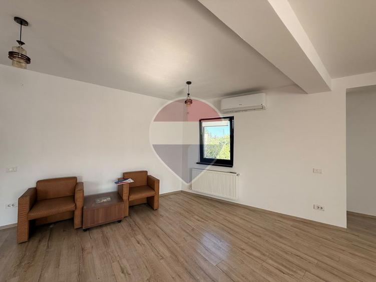 Spațiu de birouri/servicii 65.9 mp, Open-Space, Sector 3