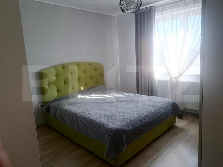 Apartament 3 camere, decomandat, 2 bai, mobilat si utilat complet, Tractorul
