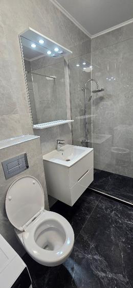 Inchiriez apartament 2 camere faleza nord, bdul Mamaia, intrare Mamaia