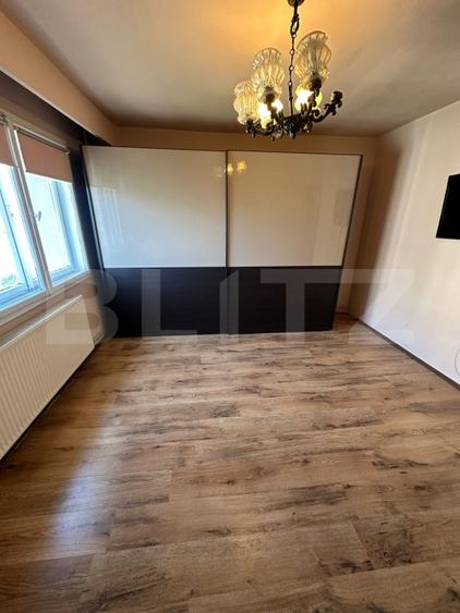Apartament 4 camere, decomandat, etaj intermediar, parcare, Mănăștur