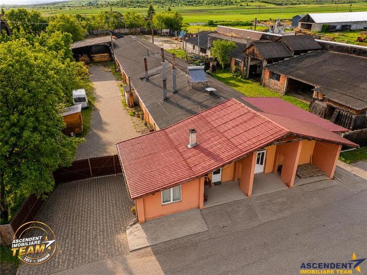 Spatiu comercial+afacere functionala: brutarie,rute de distributie,Ghelinta