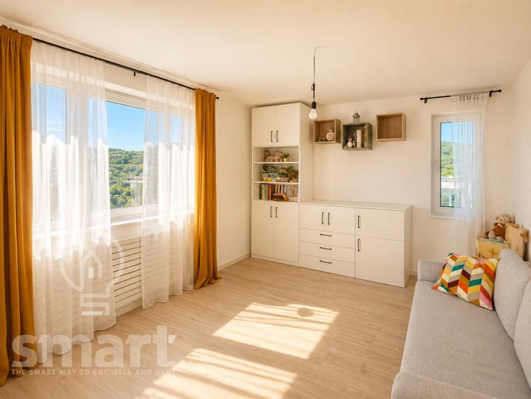 Apartament 3 camere de vanzare panoramic 67 mp 2 bai Dambu Rotund