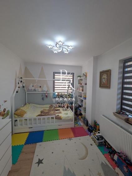 Apartament mobilat 3 camere, 77 mp, garaj, Str Sub Cetate, Floresti!