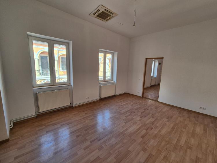 De închiriat spațiu birouri în zonă ultracentrală