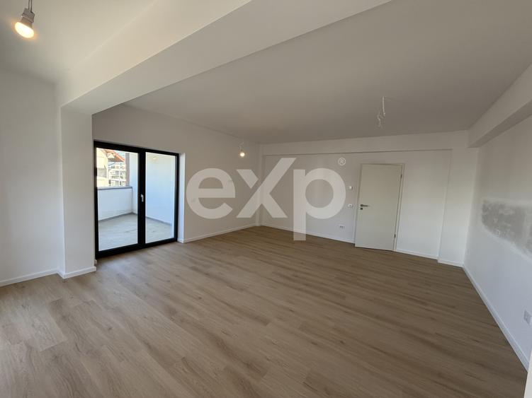 Apartament 2 camere ,decomandat, etaj 1, lift, tractorul nou, Coresi