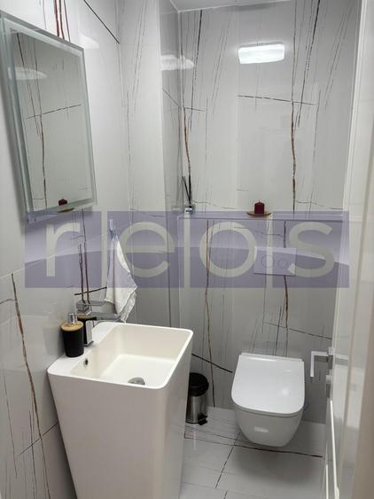 Apartament 2 camere Unirii, Parlament