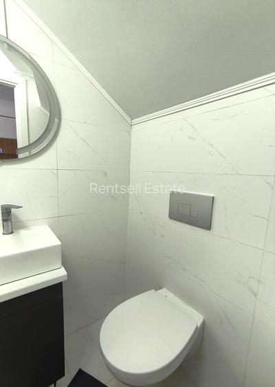 Cosmopolis-Vila Exclusivista-2 locuri de parcare-disponibila 10.10-1200 EUR