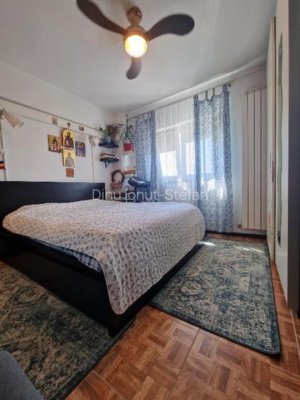 Apartament 4 camere mobilat-utilat Berceni (Huedin) bloc reabilitat - 160000 € - 6
