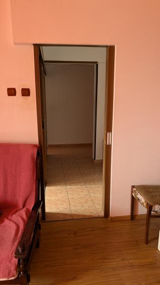 Apartament trei camere de vanzare zona B-dul cu Castani