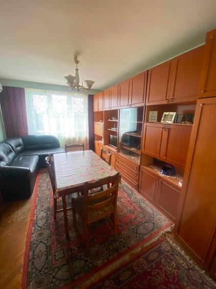 EXCLUSIV| Apartament 3 camere decomandat – Bd. Bucuresti