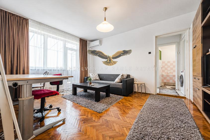 Priveliște panoramică|Apartament renovat situat lângă Iulius Mall