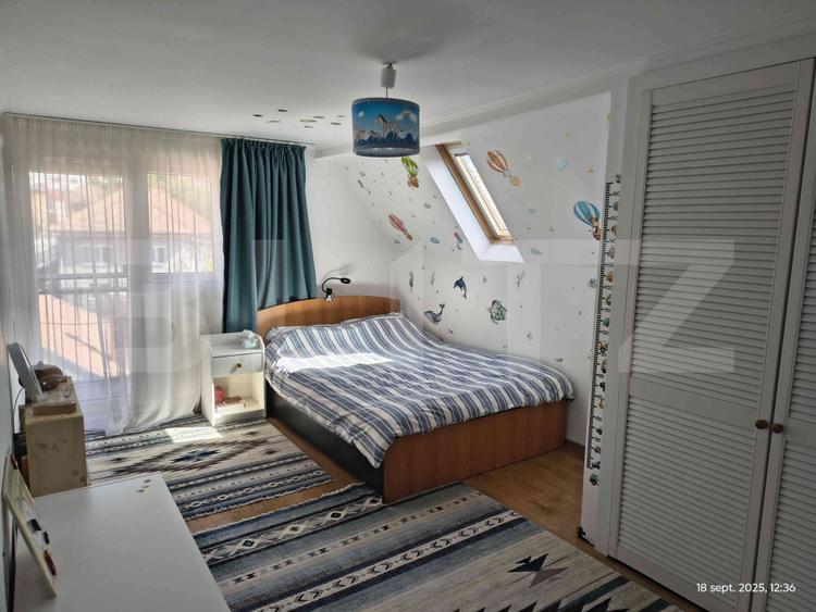 Apartament tip vilă, renovat complet, cu terasă și parcare – Baciu Regal