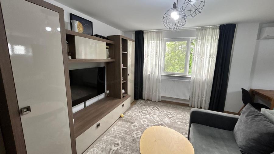 REA1027908 Apartament 3 camere Domenii